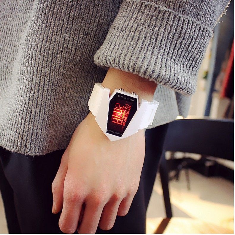 更新:79769573-91 (2pc/2隻) 手錶 LED toy watch #PDC 670918
