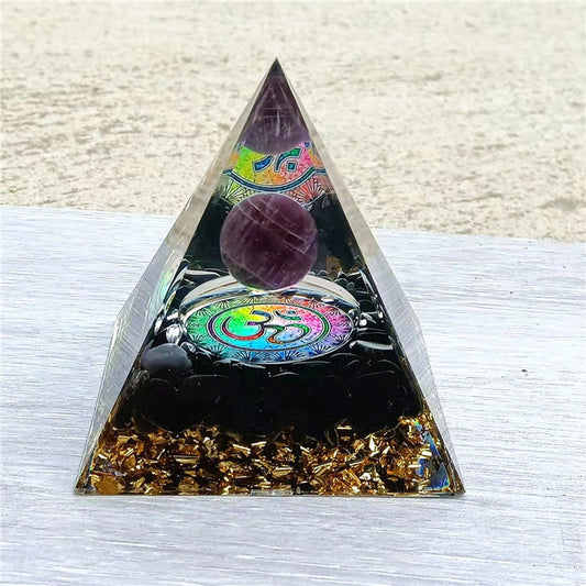 更新:79769490-98 (2pc/2件) 樹脂能量水晶金字塔瑜珈冥想靜坐6x6x6cm #PDC 790820